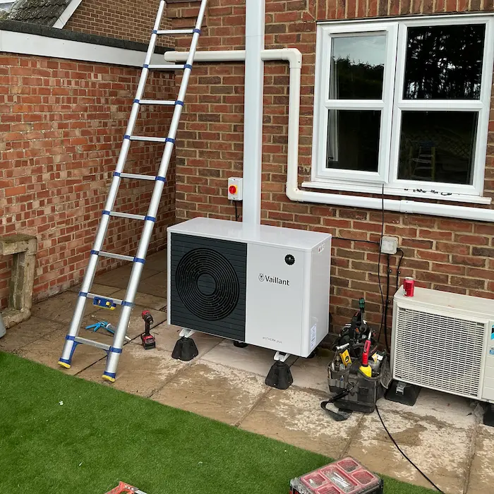 Vaillant aroTHERM heat pump installation by Vector Heat